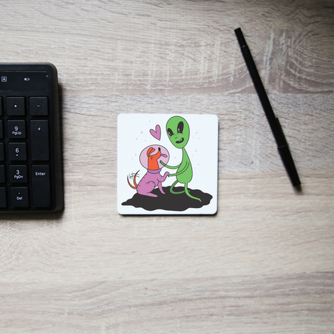 Alien dog coaster drink mat - Graphic Gear