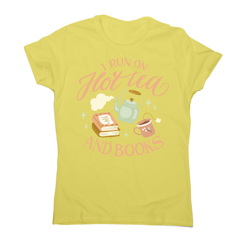 Cozy winter tea and books women's t-shirt Yellow