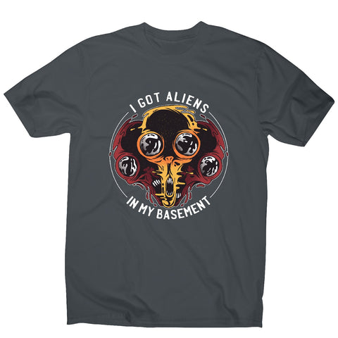 Aliens in basement - funny ufo men's t-shirt - Graphic Gear