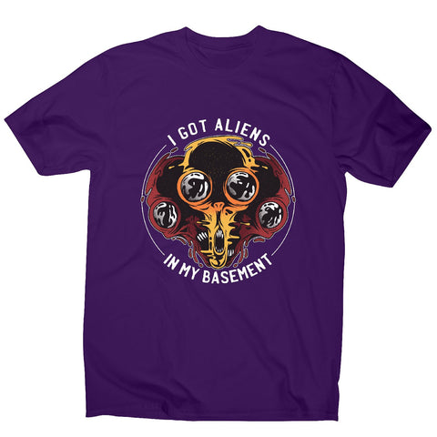 Aliens in basement - funny ufo men's t-shirt - Graphic Gear